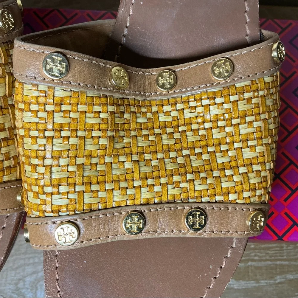 Tory Burch Straw and Leather Wedge Sandal Size 10.5